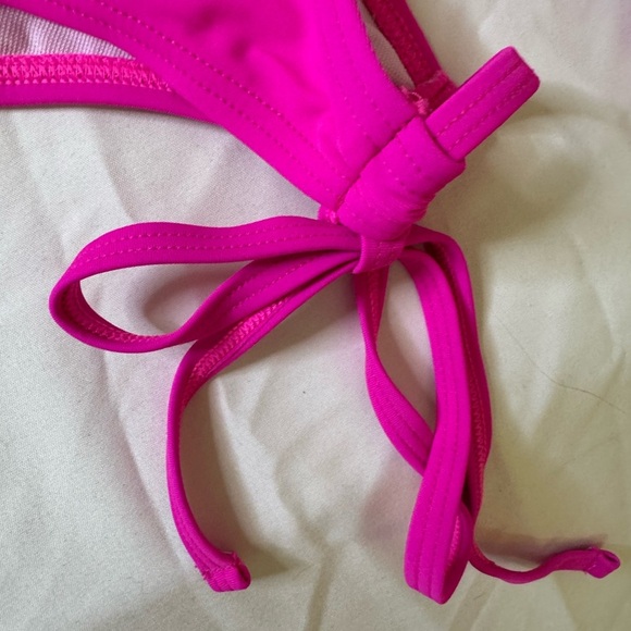 NWOT Vibrant Pink Halter Bikini with Adjustable Side-Tie Bottoms - Picture 4 of 7
